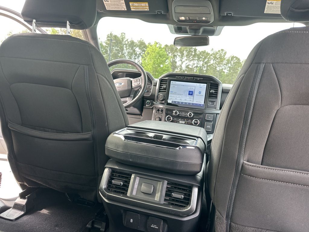 2023 Oxford White Ford F-150 XLT RWD Truck