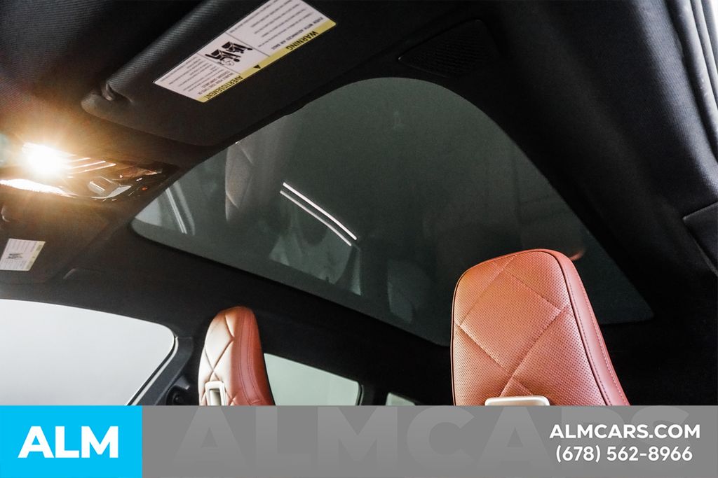 Used 2023 Black BMW M60 image 16
