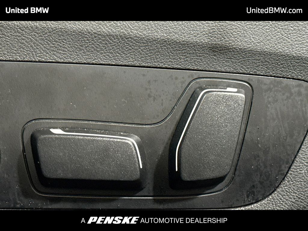 Thumbnail: 2025 BMW M4 - 4