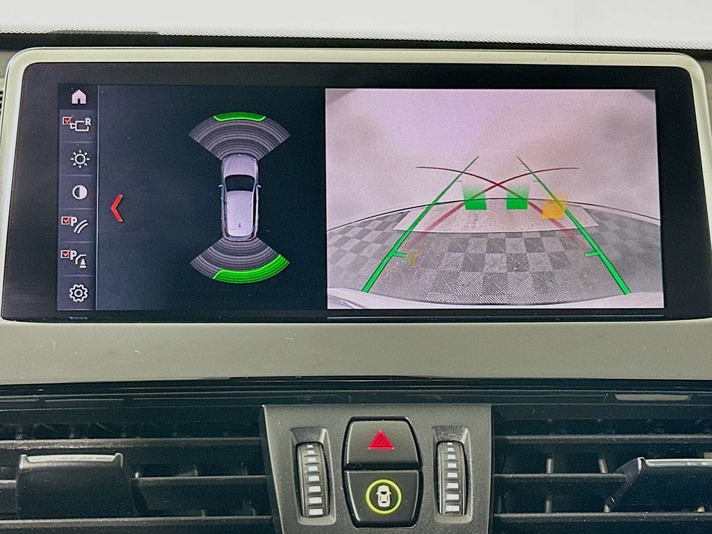 Thumbnail: 2020 BMW X1 - 14