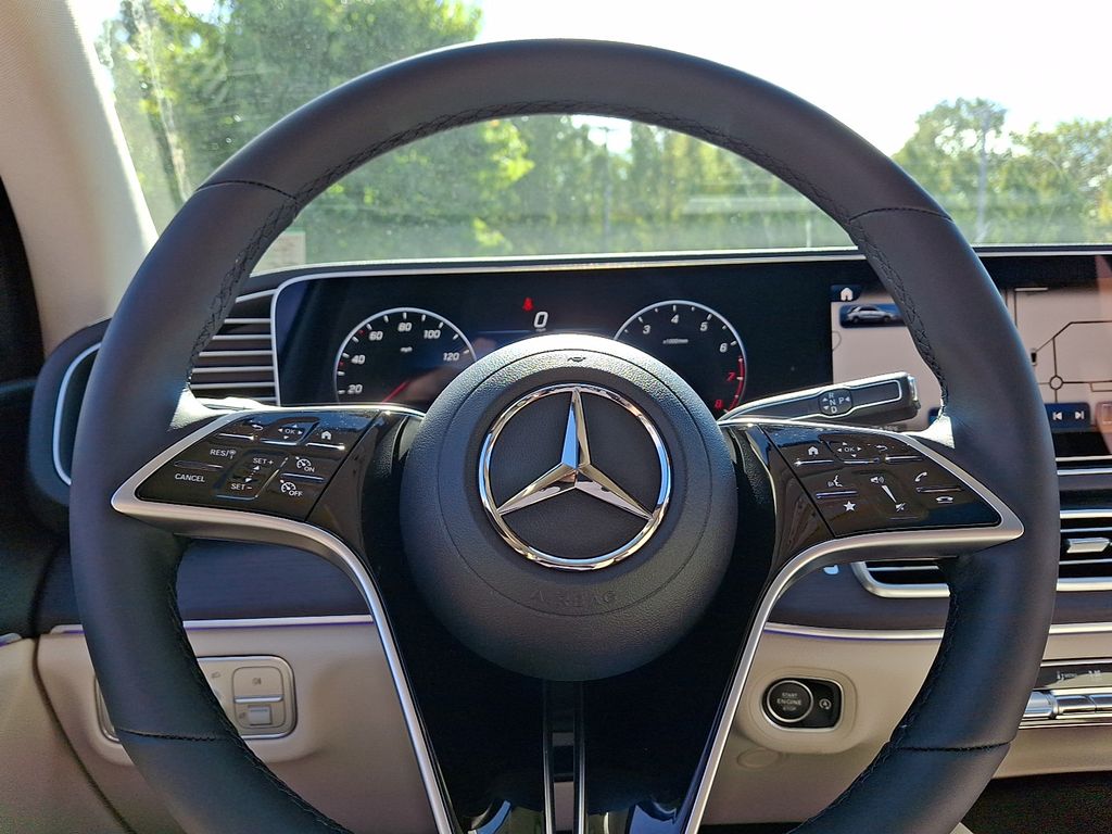 Thumbnail: 2026 Mercedes-Benz GLE - 14