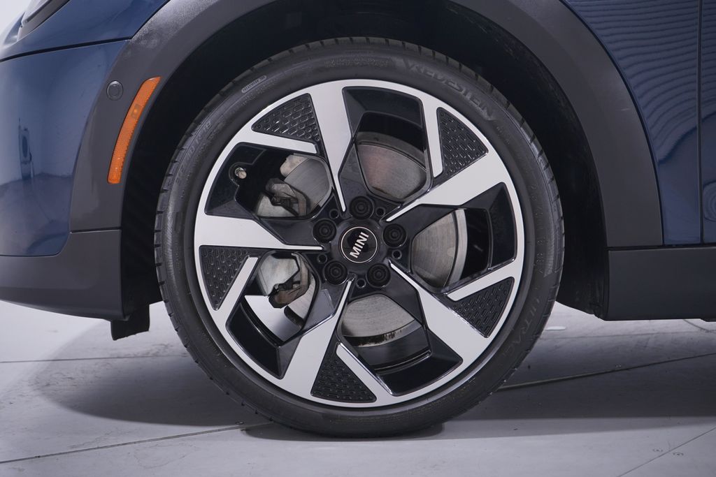 Thumbnail: 2025 MINI Cooper - 2