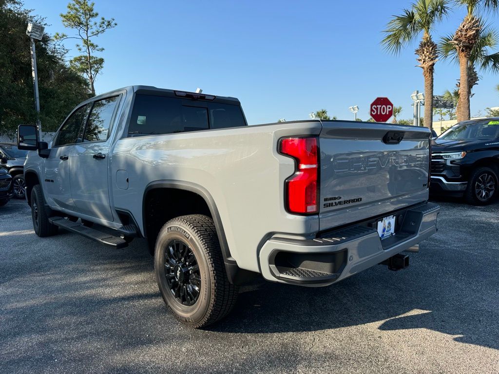 2024 Chevrolet Silverado 2500HD LTZ 6