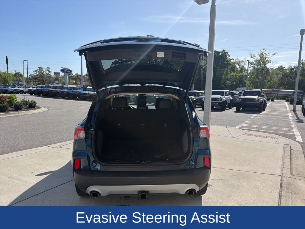 2020 Ford Escape Titanium