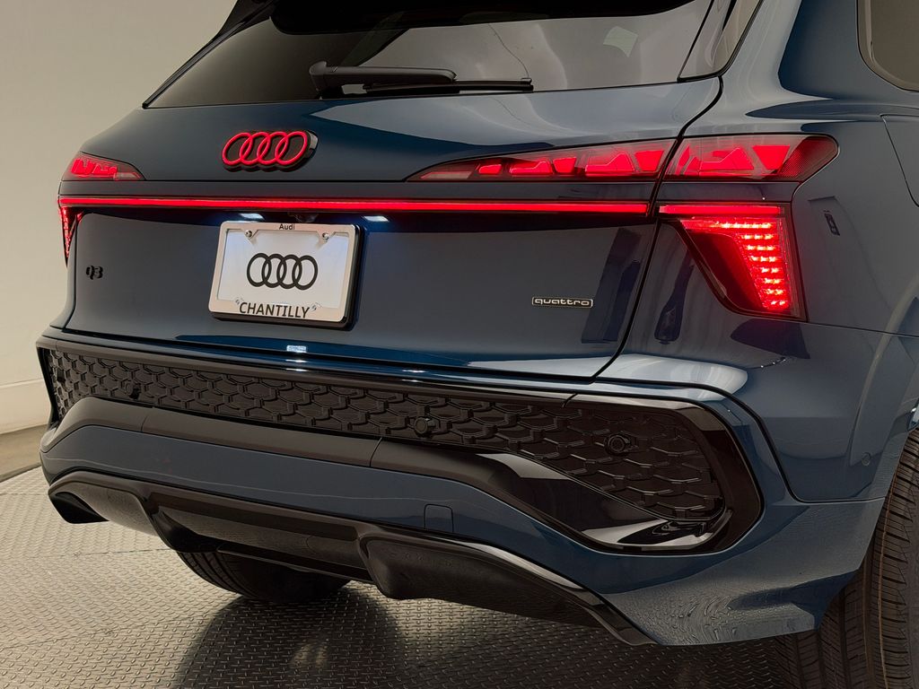 Thumbnail: 2026 Audi Q3 - 22