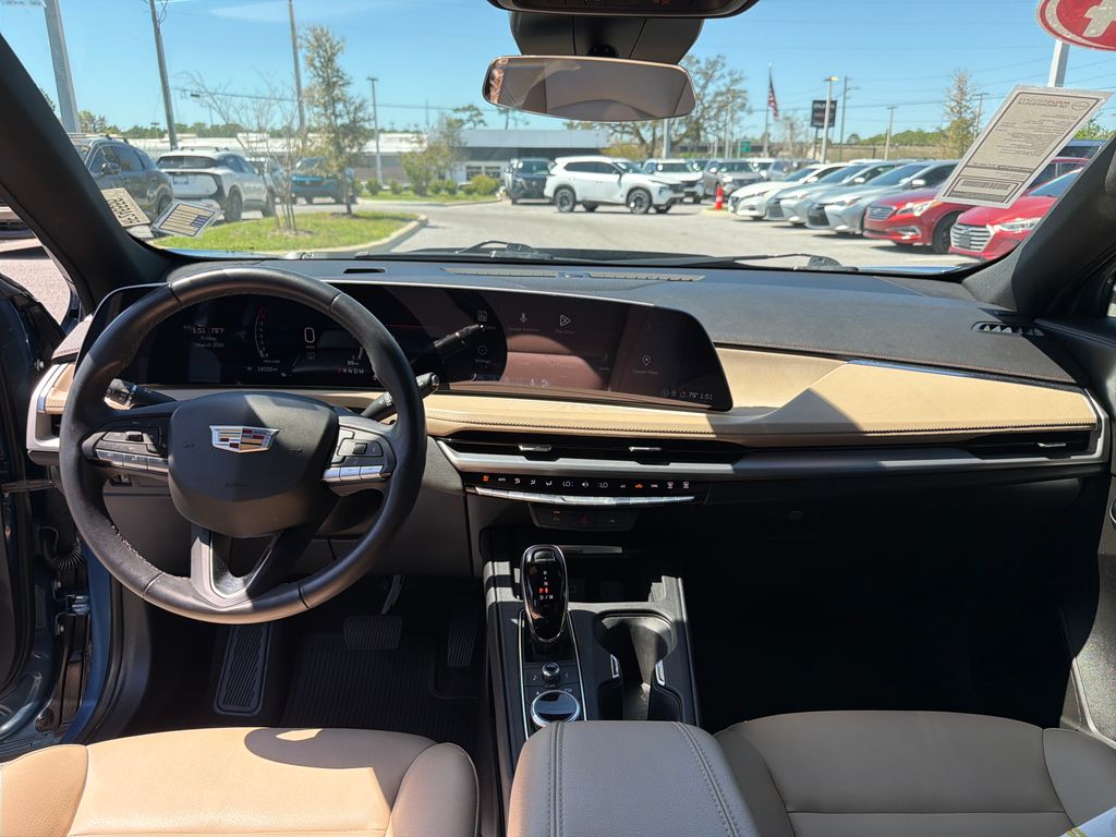 Used 2024 Cadillac XT4 Luxury 4D Sport Utility