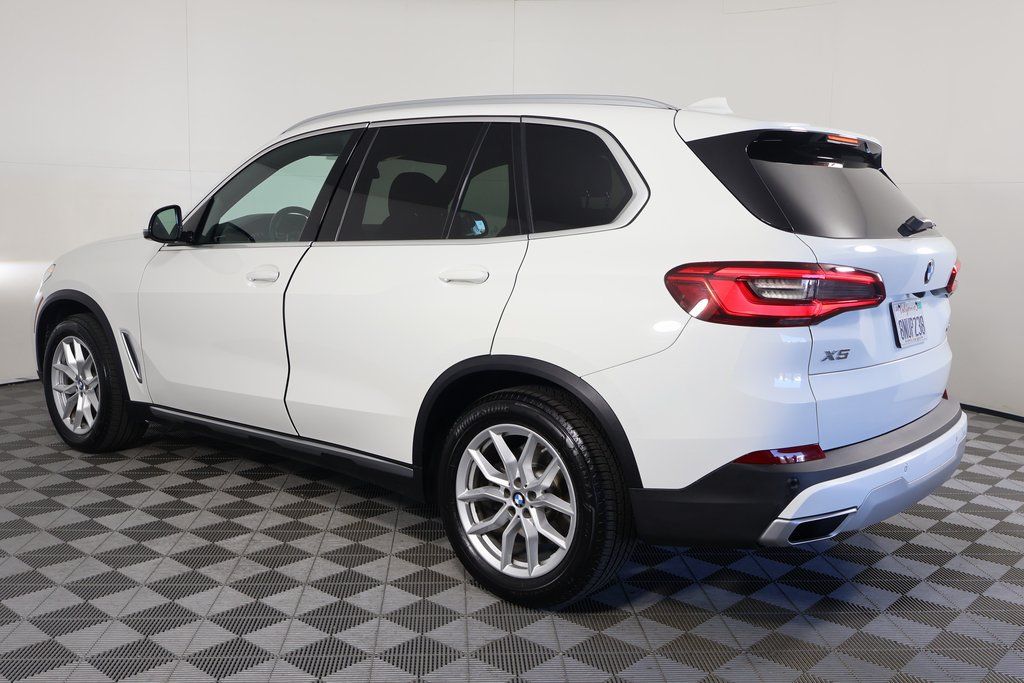 Thumbnail: 2020 BMW X5 - 6