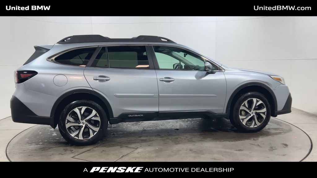 Thumbnail: 2021 Subaru Outback - 9