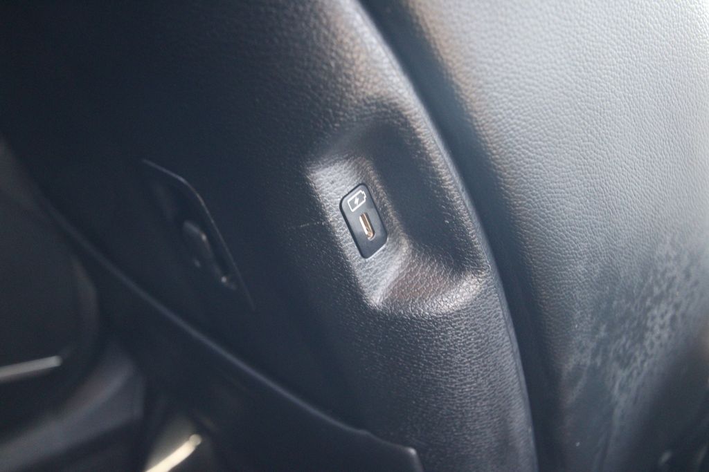 Used 2024 Kia Sportage SUV