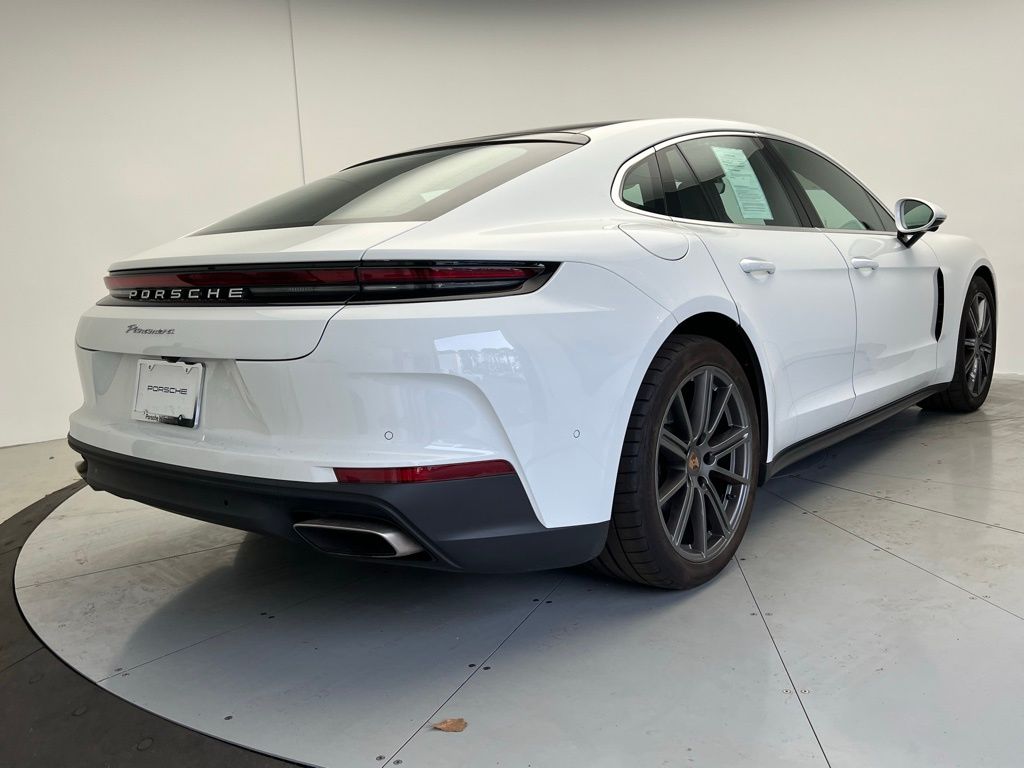 Thumbnail: 2024 Porsche Panamera - 22