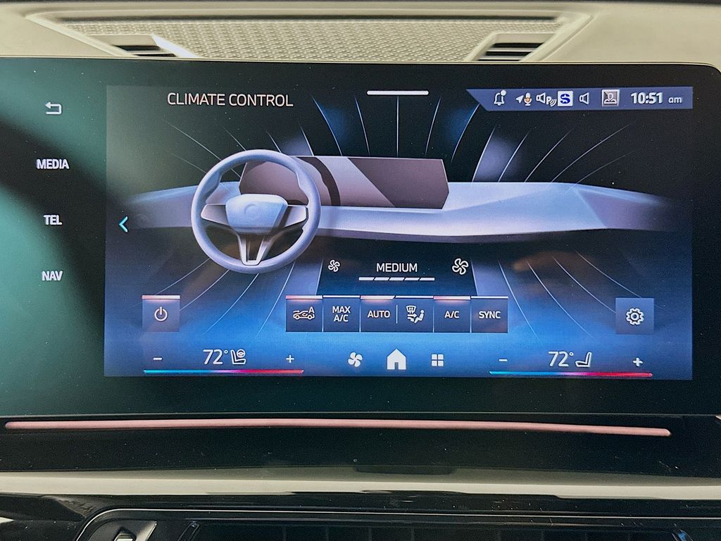 Thumbnail: 2026 BMW X1 - 14