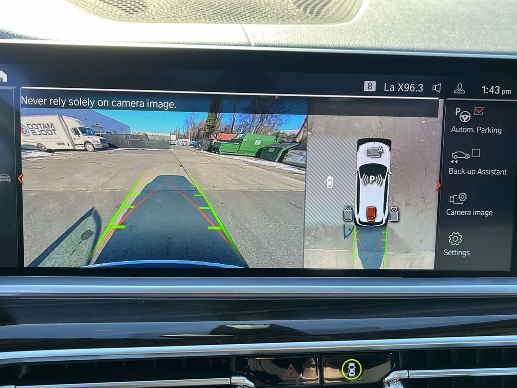 Thumbnail: 2020 BMW X5 - 17