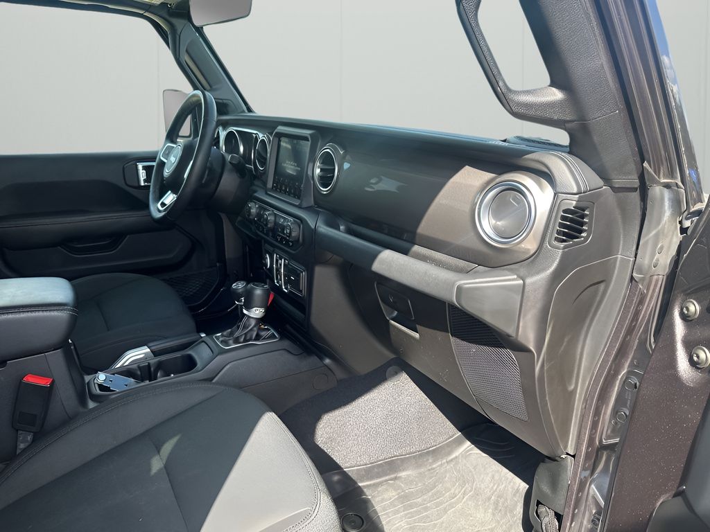 Used Car 2018 Jeep Wrangler  Unlimited Sahara For Sale In Austin, Texas