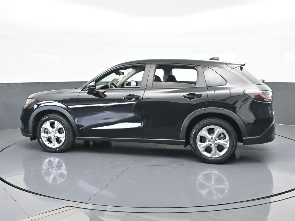 Used 2023 Honda HR-V LX with VIN 3CZRZ1H34PM739634 for sale in Miami, FL
