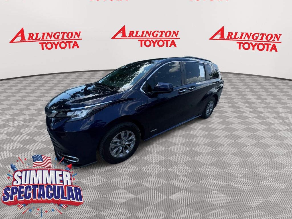 Used 2021 Toyota Sienna Van