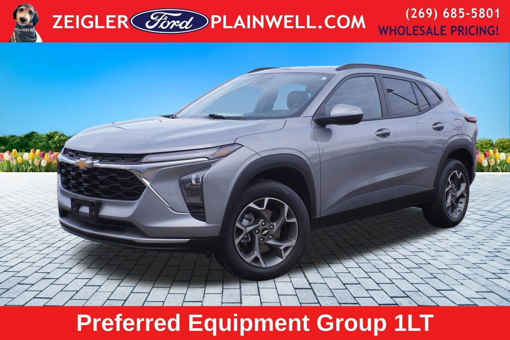 2025 Chevrolet Trax LT FWD