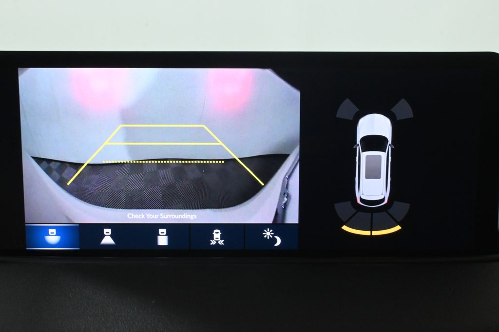 Thumbnail: 2023 Acura MDX - 25