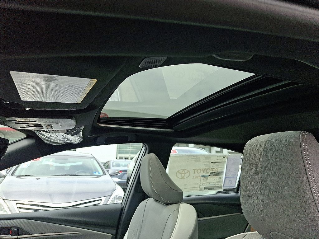 Thumbnail: 2026 Toyota Camry - 8