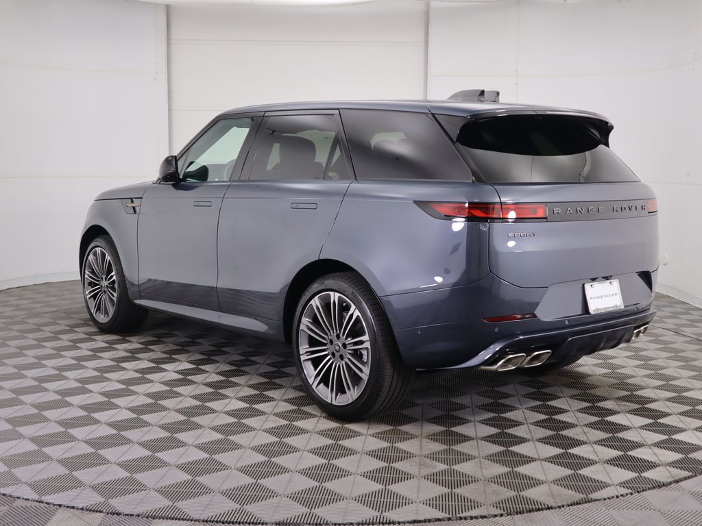 Thumbnail: 2025 Land Rover Range Rover Sport - 7