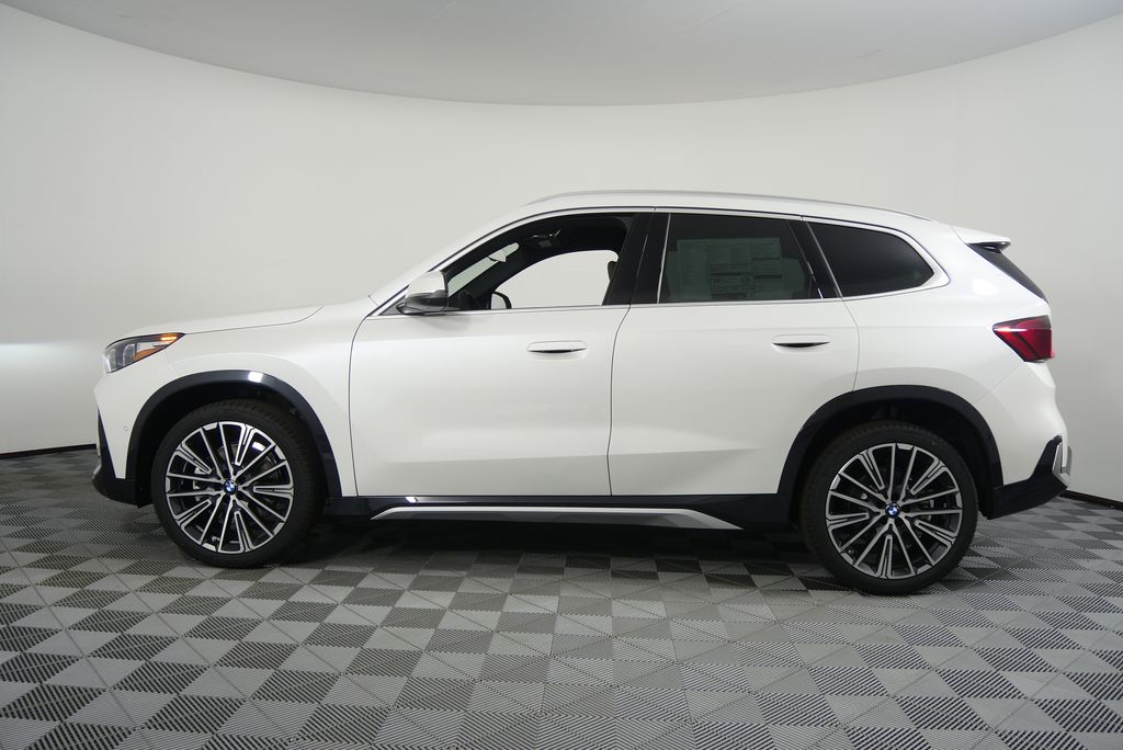 Thumbnail: 2025 BMW X1 - 6