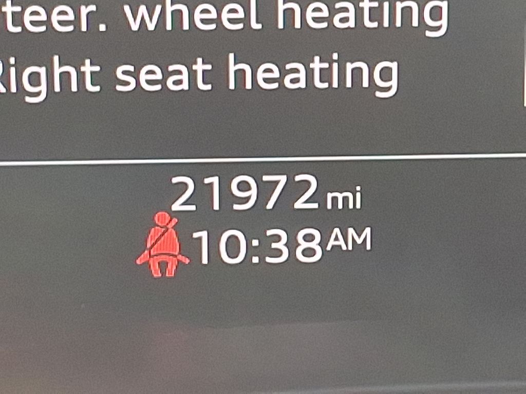 Thumbnail: 2025 Audi A6 - 21