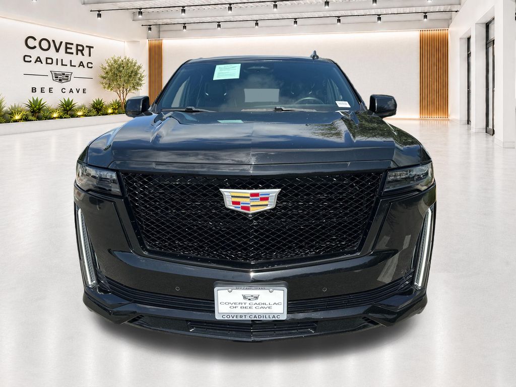 Used 2021 Black Cadillac Sport image 3