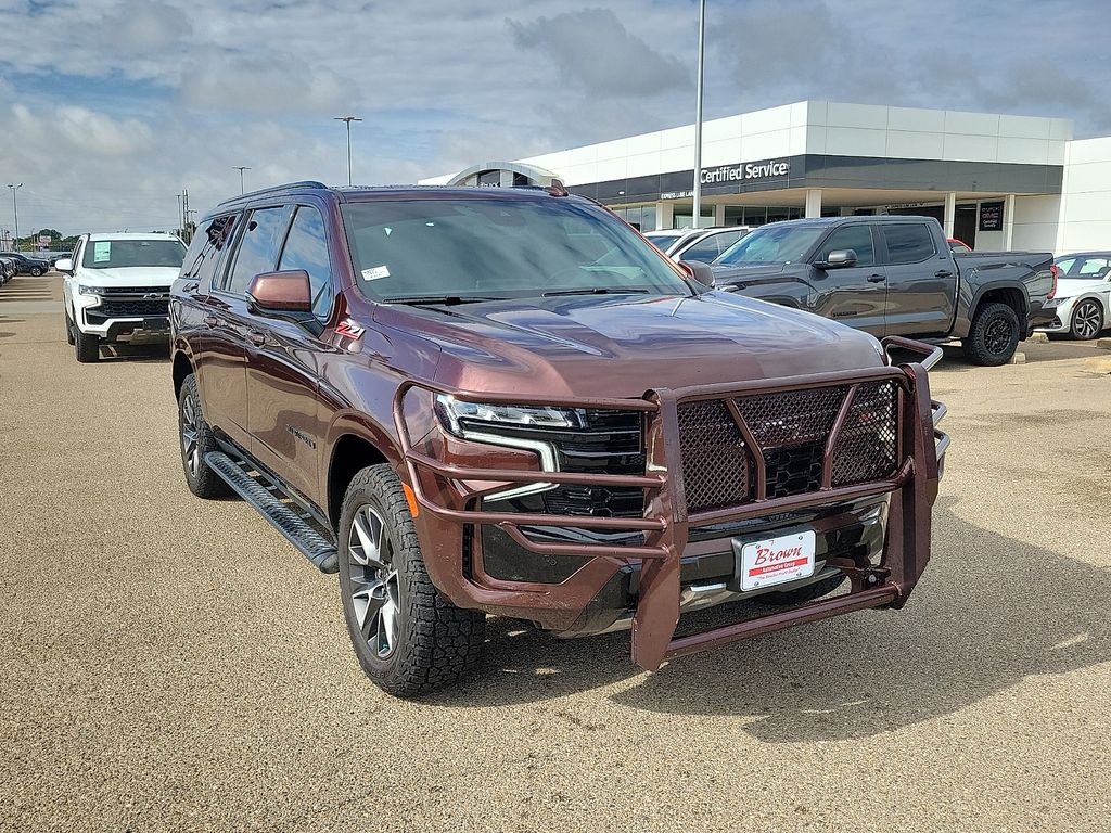2023 Chevrolet Suburban Z71 - 1