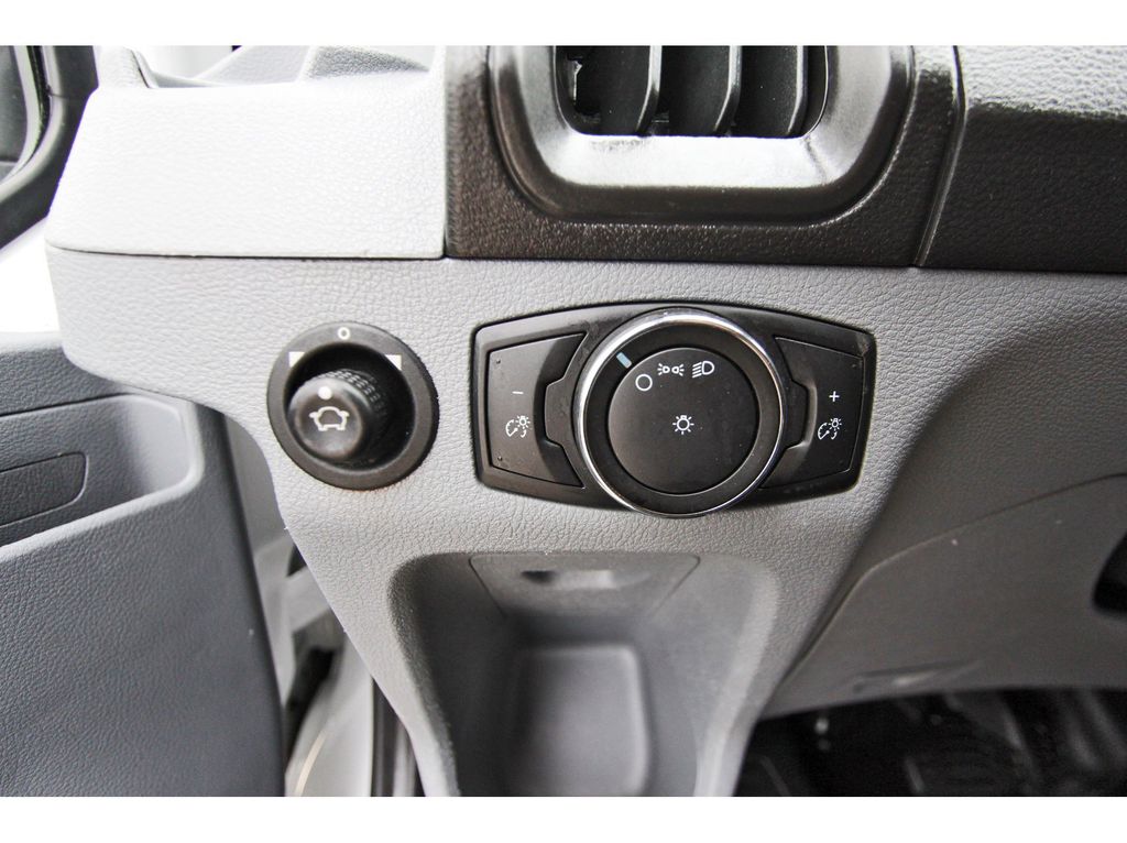 2017 Ford Transit-350 Base - 11
