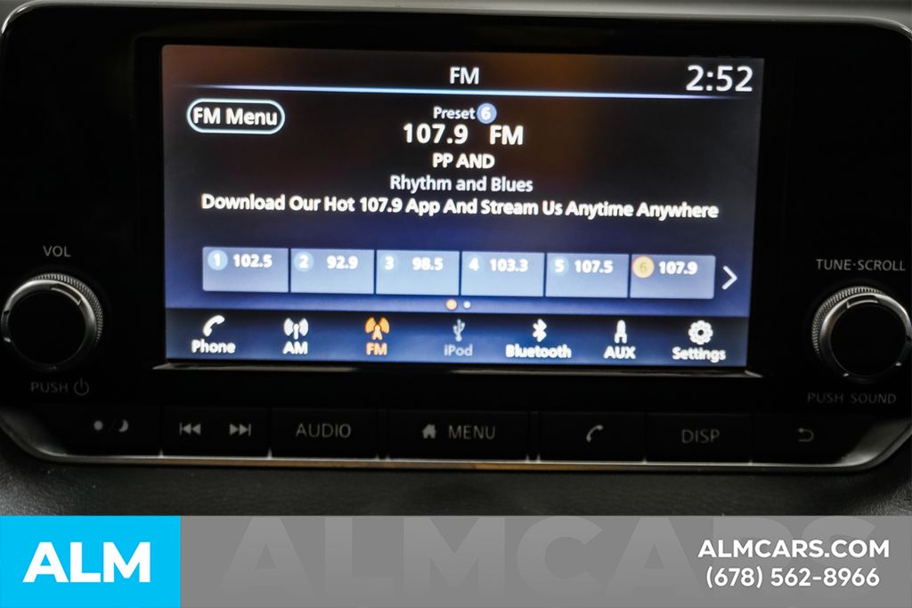 Used 2025 Gray Nissan S image 35