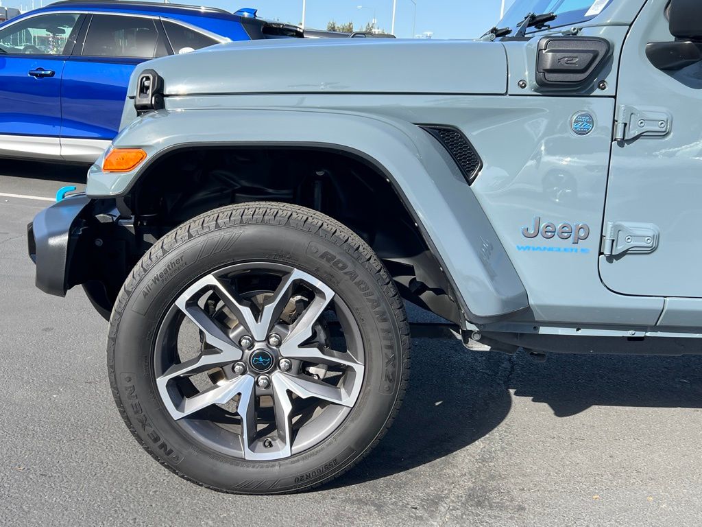 Thumbnail: 2024 Jeep Wrangler - 5