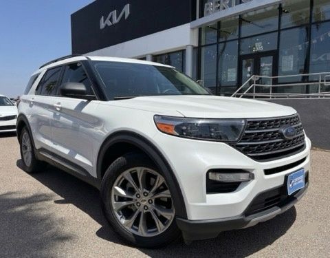 White Metallic 2022 Ford Explorer SUV / Crossover Rear-Wheel Drive Automatic