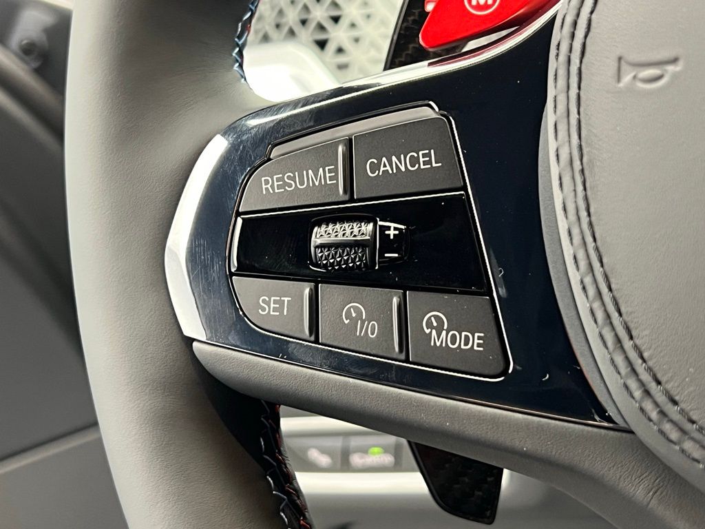 Thumbnail: 2026 BMW XM - 19