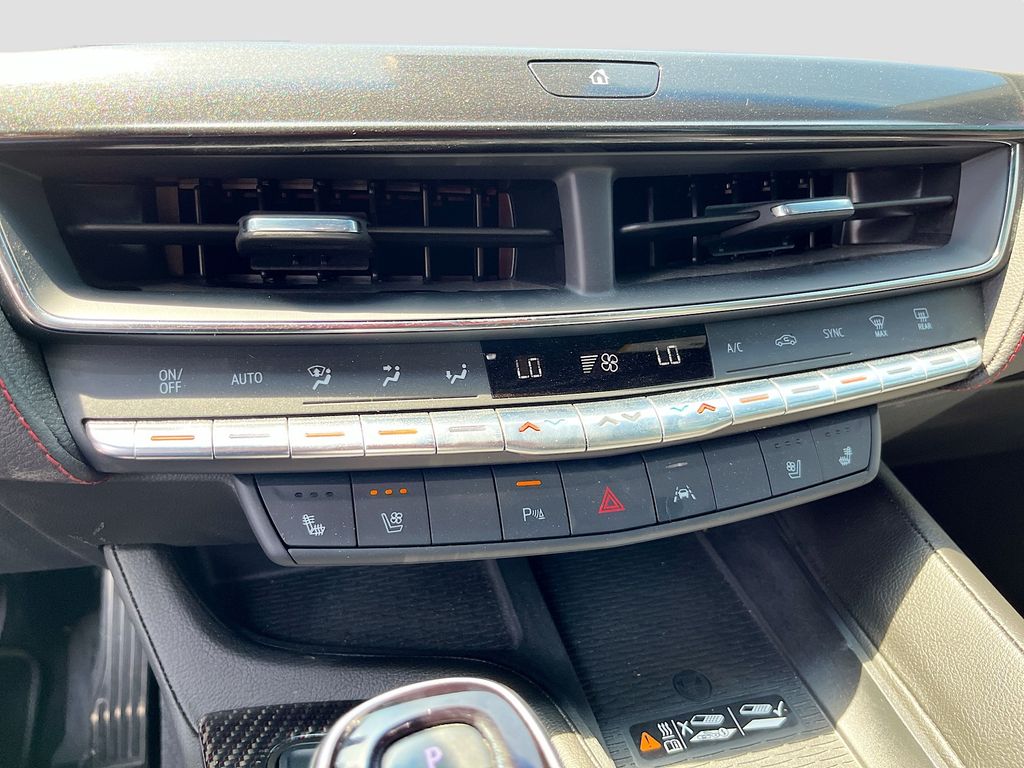 2024 Cadillac CT5 V-Series - Photo 16