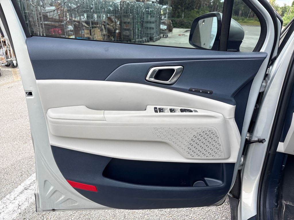 Certified Used 2025 White Kia EX image 28