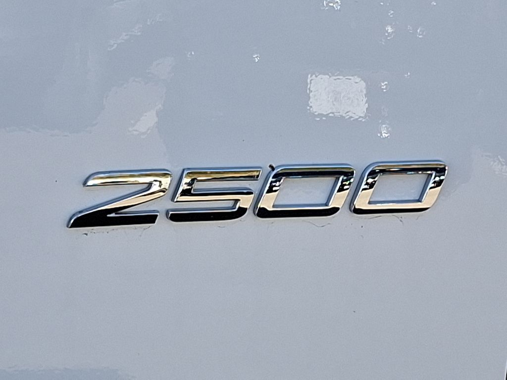2025 Mercedes-Benz Sprinter 2500 23