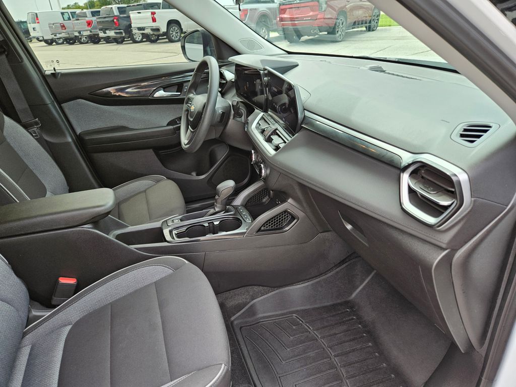 Used 2024 Chevrolet TrailBlazer SUV