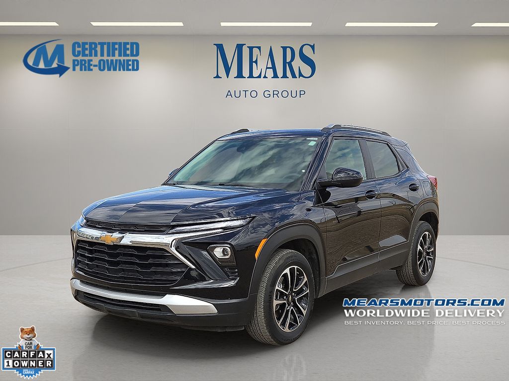 Mosaic Black Metallic 2025 Chevrolet Trailblazer LT FWD SUV / Crossover Front-Wheel Drive Continuously Variable Transmission