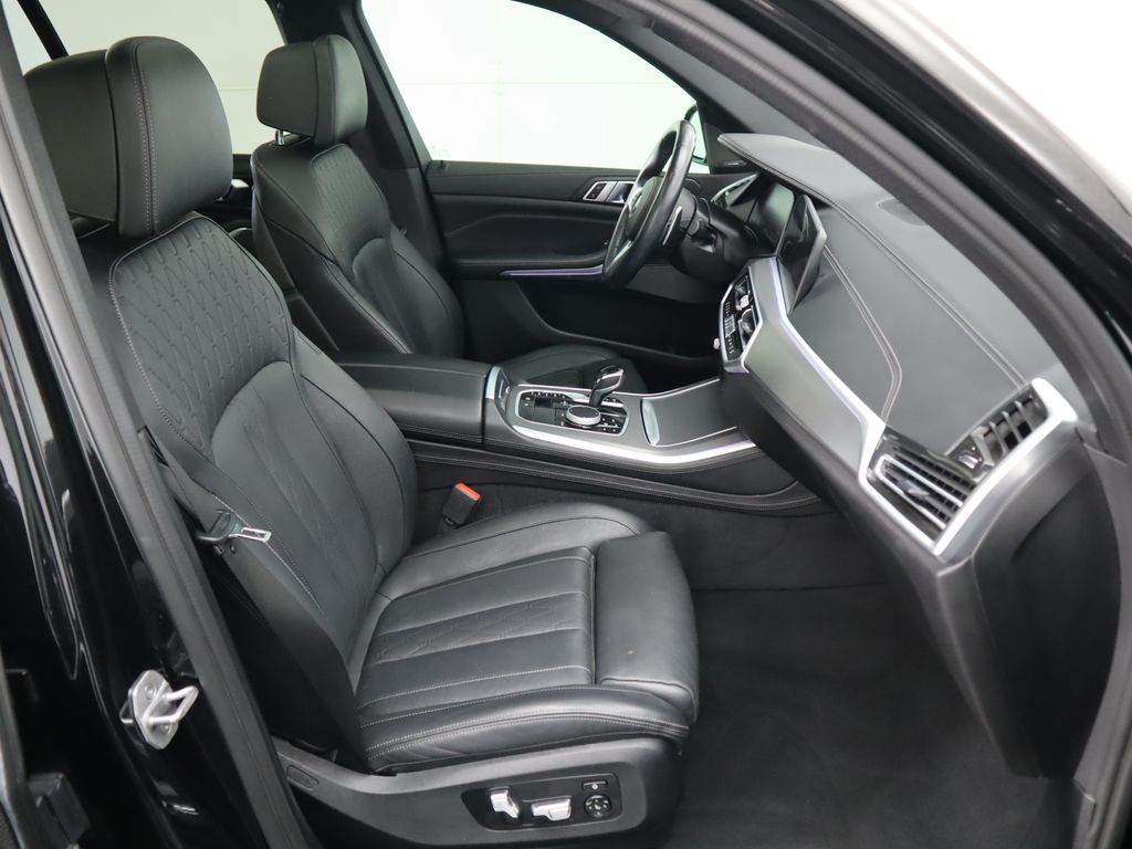 Thumbnail: 2020 BMW X5 - 21