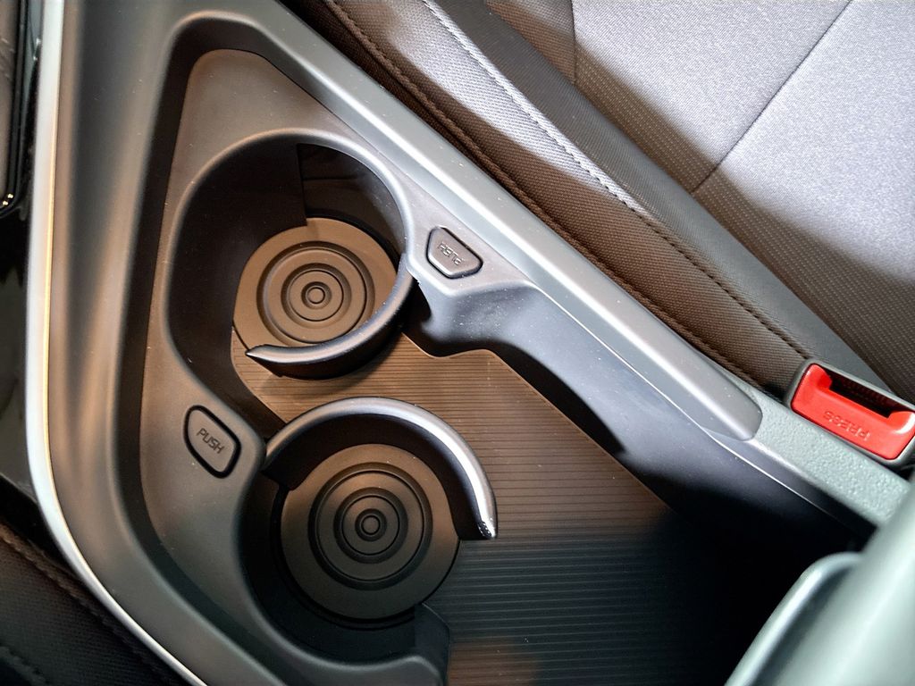 2026 Kia Niro LX