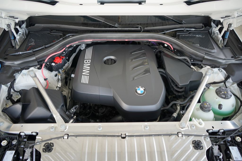 Thumbnail: 2026 BMW X3 - 21