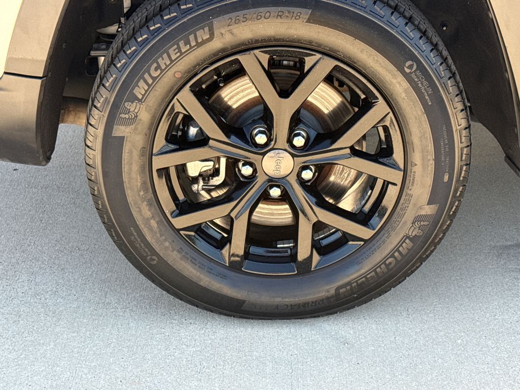 Used 2024 Jeep Grand Cherokee L SUV