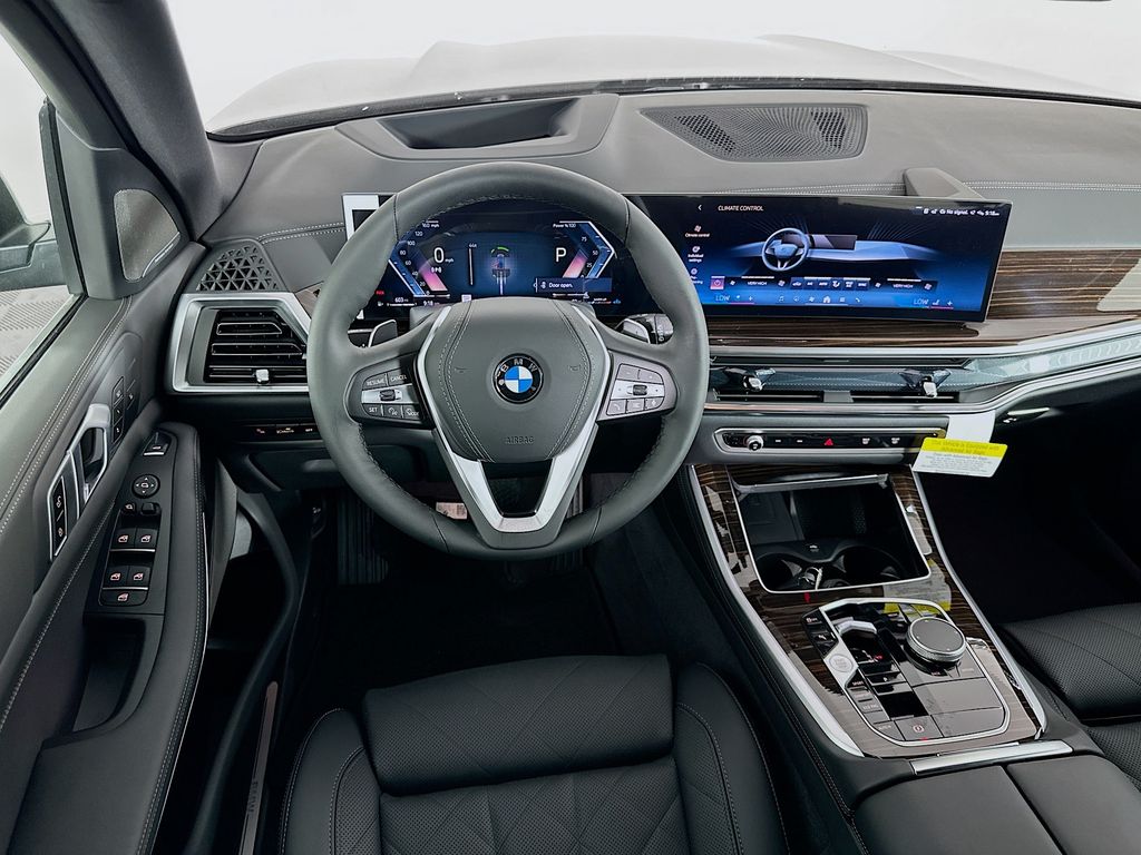 Thumbnail: 2026 BMW X5 - 19