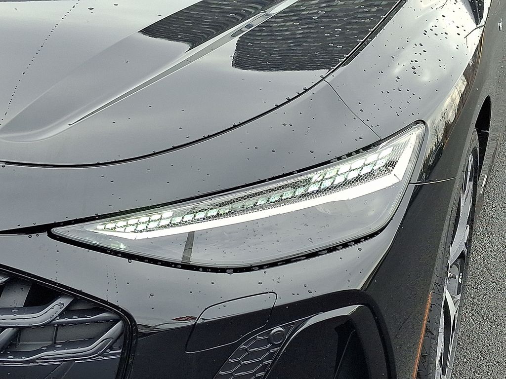 Thumbnail: 2026 Audi A6 - 6