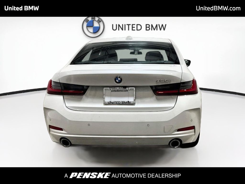 Thumbnail: 2025 BMW 3 Series - 6