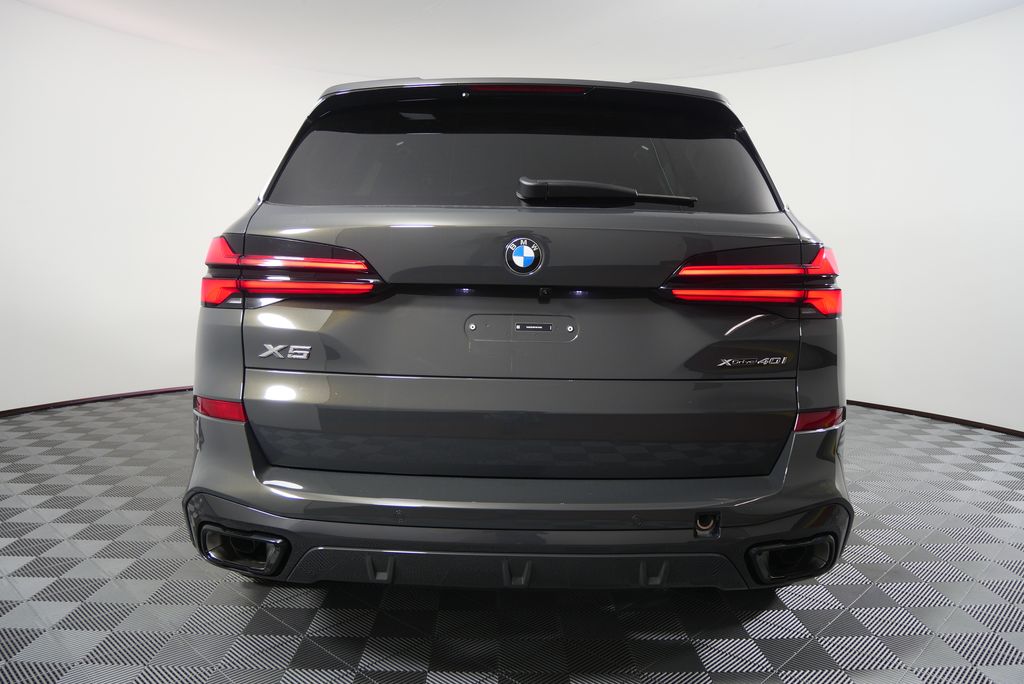 Thumbnail: 2026 BMW X5 - 4