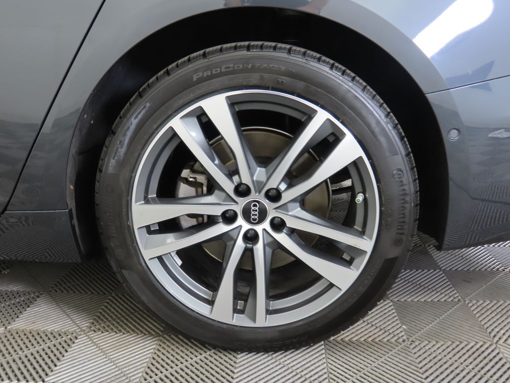 Thumbnail: 2022 Audi A6 - 30