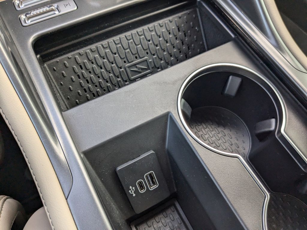 2025 Lincoln Nautilus Hybrid Reserve