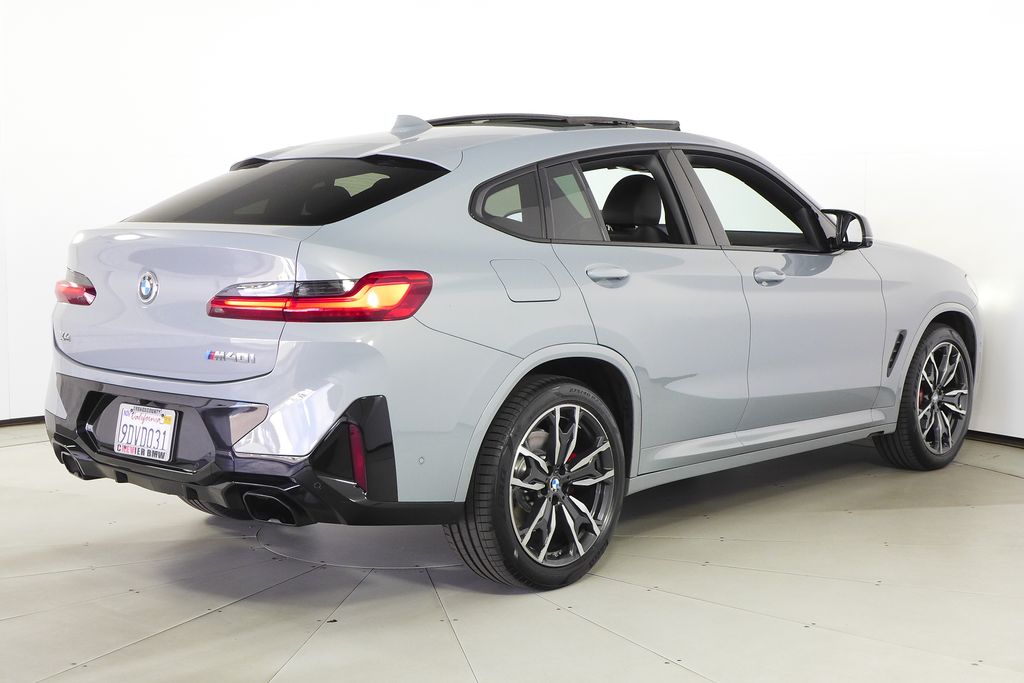 Thumbnail: 2023 BMW X4 - 7