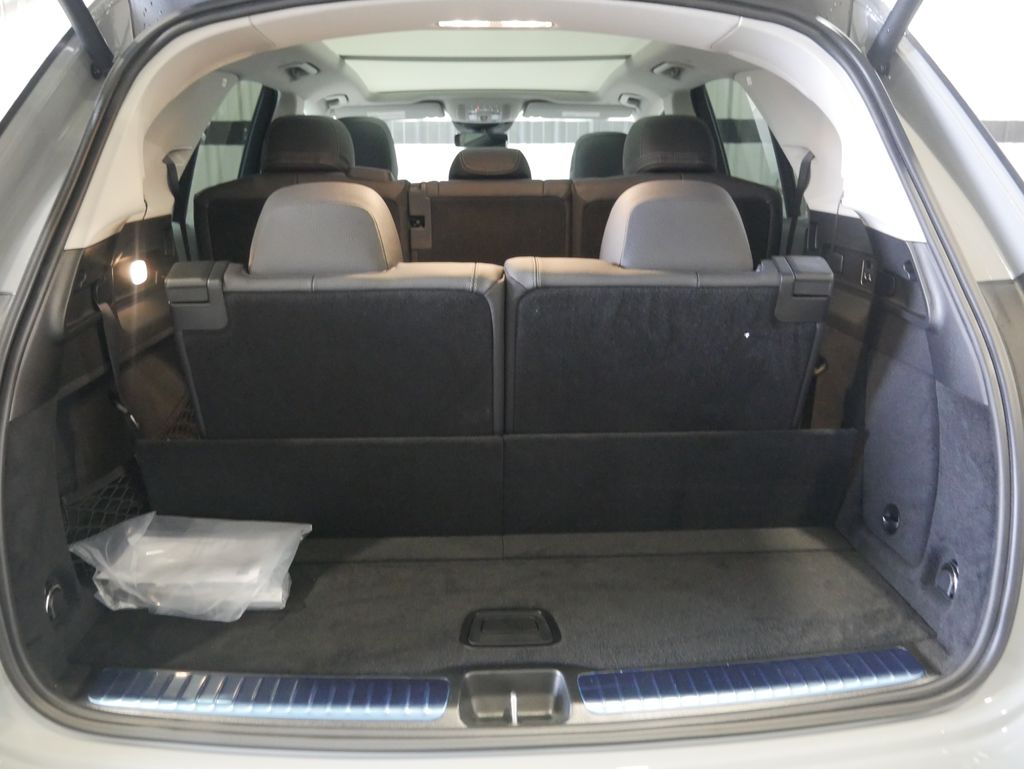 Thumbnail: 2026 Mercedes-Benz GLE - 24