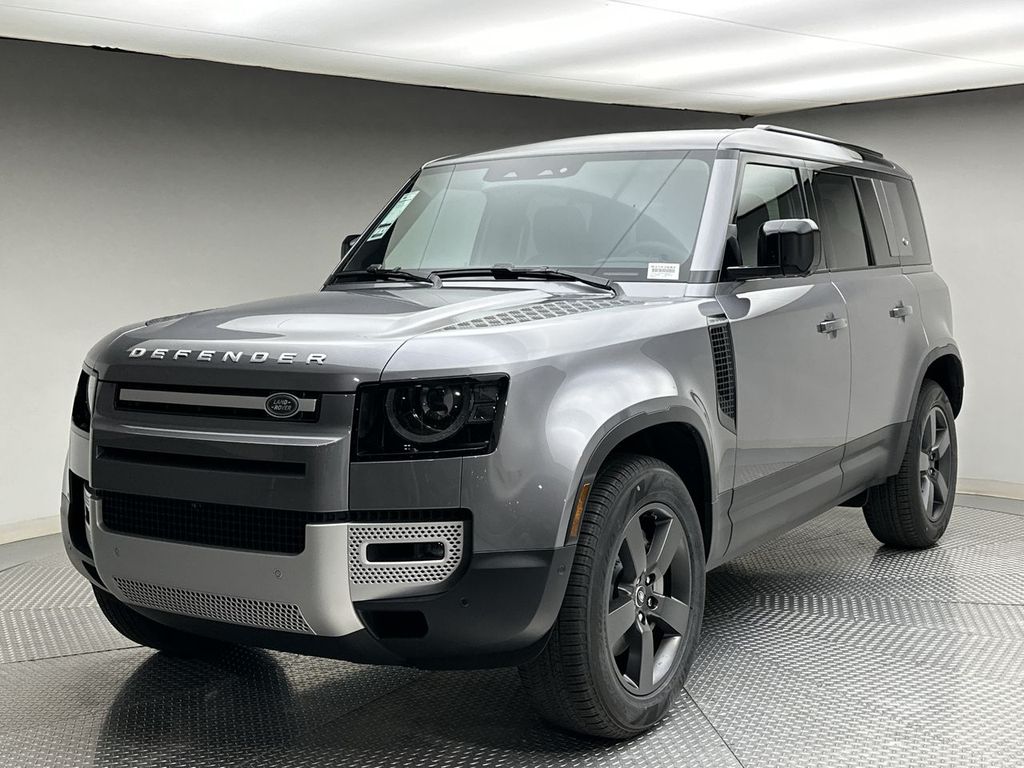 2024 Land Rover Defender 110 -
                Paramus, NJ